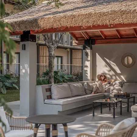 Balmy 4* كمر